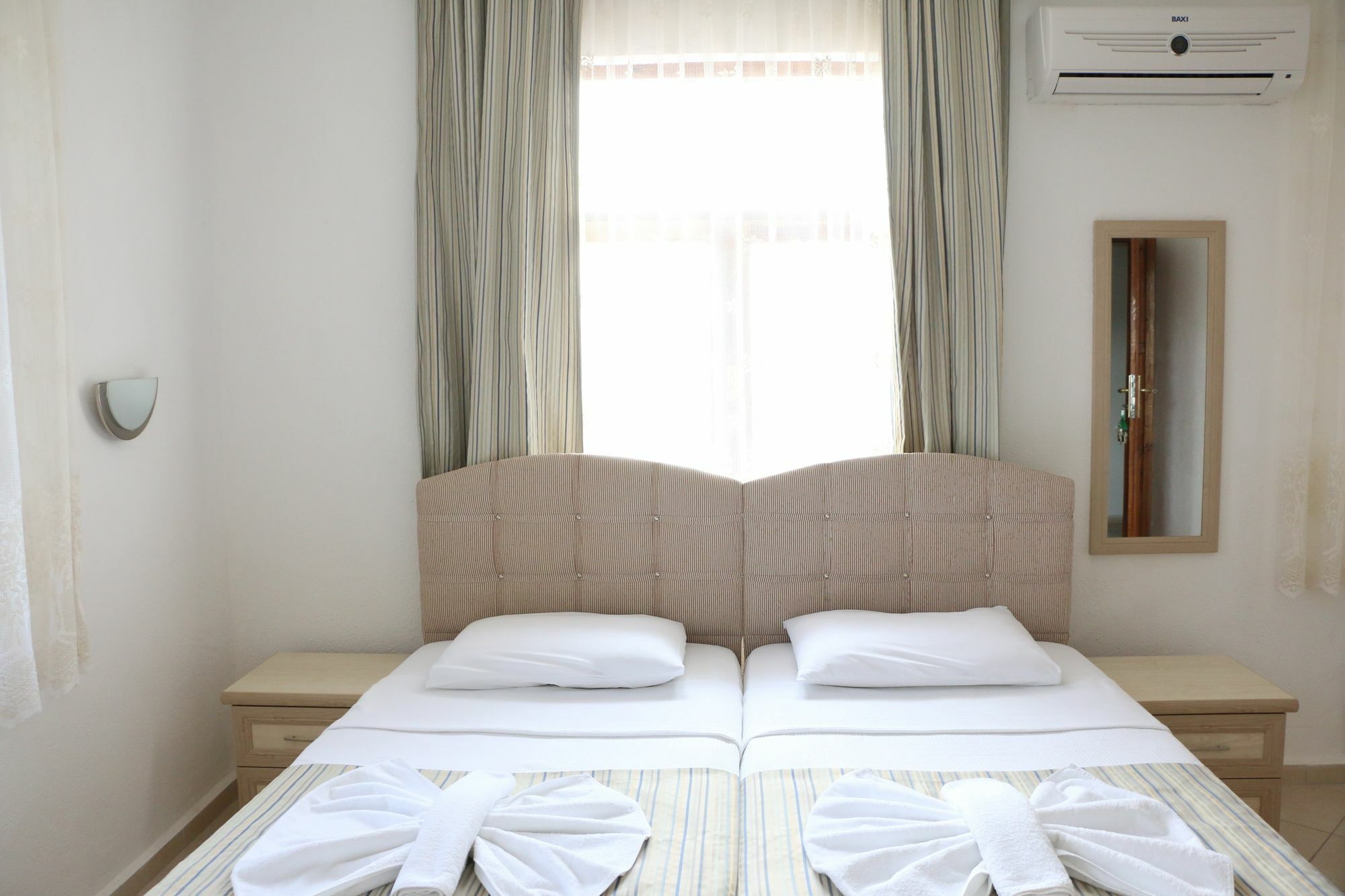 Ph Oeluedeniz Hotel ภายนอก รูปภาพ